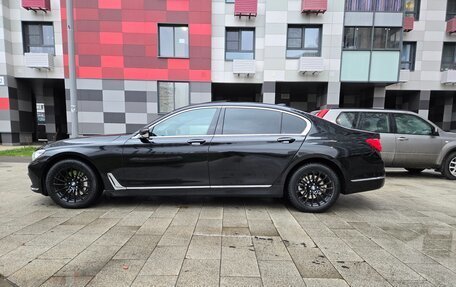 BMW 7 серия, 2017 год, 2 880 000 рублей, 11 фотография