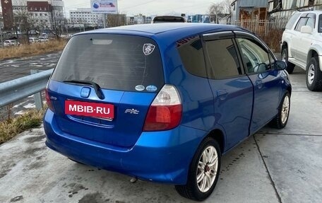 Honda Fit III, 2006 год, 550 000 рублей, 2 фотография