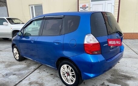 Honda Fit III, 2006 год, 550 000 рублей, 8 фотография