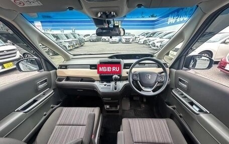 Honda Freed II, 2021 год, 1 100 000 рублей, 7 фотография