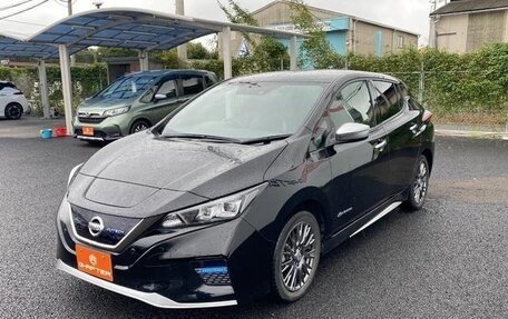 Nissan Leaf II, 2021 год, 1 250 000 рублей, 3 фотография