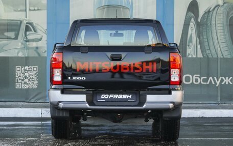 Mitsubishi L200, 2024 год, 4 399 000 рублей, 4 фотография