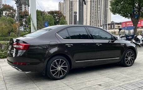 Skoda Octavia, 2020 год, 1 660 000 рублей, 4 фотография