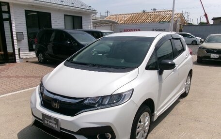 Honda Fit III, 2020 год, 800 000 рублей, 2 фотография