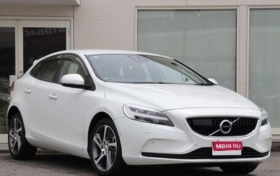 Volvo V40 II рестайлинг, 2017 год, 1 100 083 рублей, 1 фотография