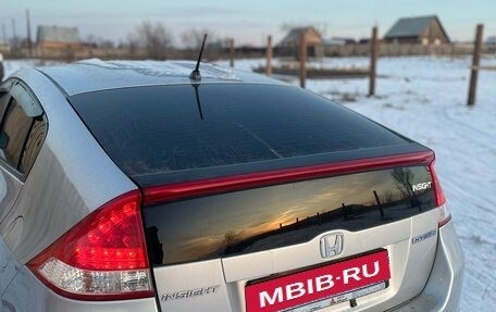 Honda Insight II рестайлинг, 2009 год, 760 000 рублей, 4 фотография