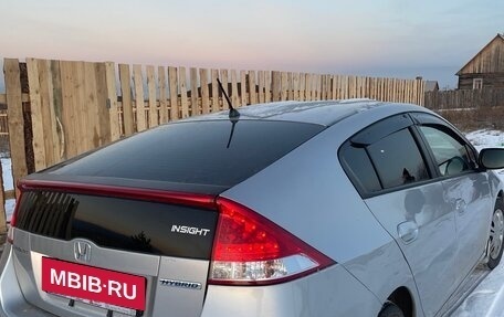 Honda Insight II рестайлинг, 2009 год, 760 000 рублей, 6 фотография