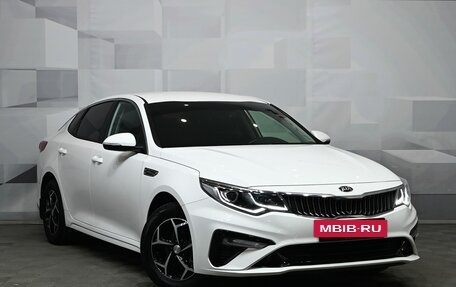 KIA Optima IV, 2019 год, 2 600 000 рублей, 8 фотография