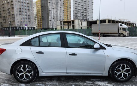 Chevrolet Cruze II, 2010 год, 750 000 рублей, 17 фотография