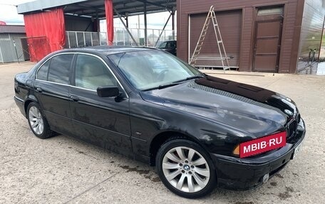 BMW 5 серия, 1998 год, 550 000 рублей, 3 фотография