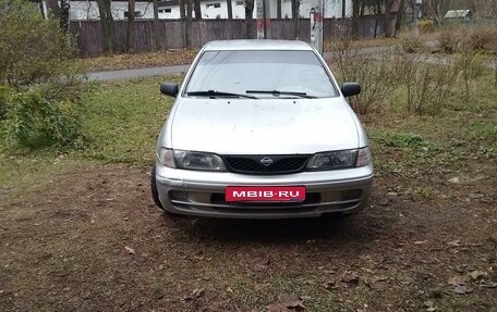 Nissan Almera, 1998 год, 190 000 рублей, 1 фотография