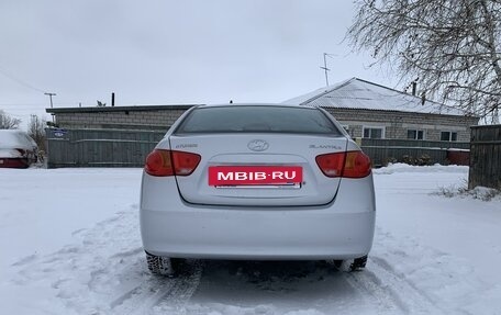 Hyundai Elantra IV, 2009 год, 850 000 рублей, 6 фотография