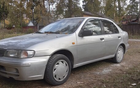 Nissan Almera, 1998 год, 190 000 рублей, 2 фотография