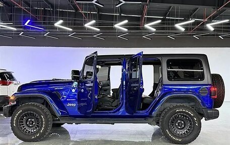 Jeep Wrangler, 2021 год, 5 590 000 рублей, 5 фотография