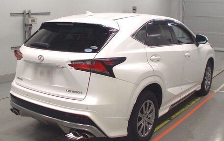 Lexus NX I, 2016 год, 2 150 000 рублей, 4 фотография