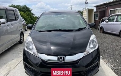 Honda Fit Shuttle I рестайлинг, 2015 год, 1 130 000 рублей, 1 фотография