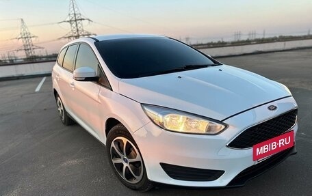 Ford Focus III, 2017 год, 1 000 000 рублей, 3 фотография