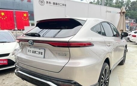 Toyota Venza, 2022 год, 4 053 000 рублей, 4 фотография