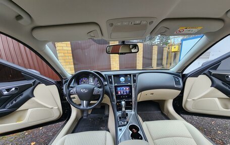 Infiniti Q50 I рестайлинг, 2014 год, 2 300 000 рублей, 10 фотография