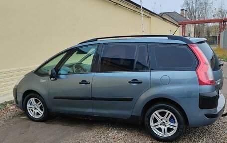 Citroen C4 Picasso II рестайлинг, 2008 год, 705 000 рублей, 10 фотография