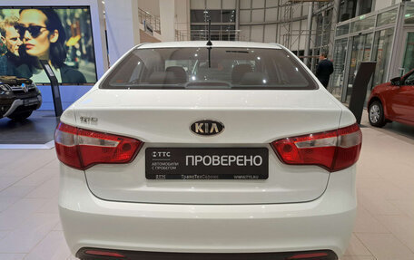 KIA Rio III рестайлинг, 2013 год, 744 000 рублей, 10 фотография