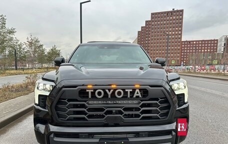 Toyota Sequoia, 2024 год, 16 499 000 рублей, 2 фотография