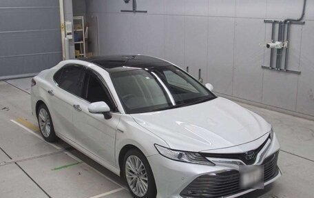 Toyota Camry, 2018 год, 3 595 000 рублей, 6 фотография