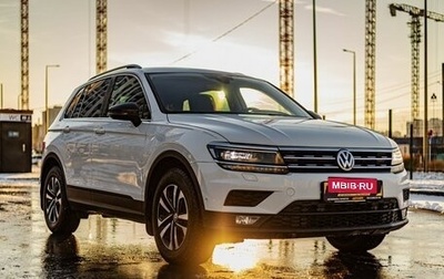 Volkswagen Tiguan II, 2019 год, 2 195 000 рублей, 1 фотография