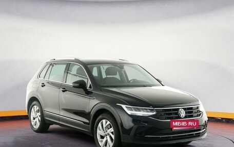 Volkswagen Tiguan II, 2024 год, 4 851 947 рублей, 2 фотография