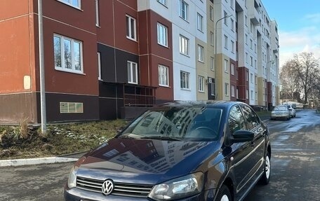 Volkswagen Polo VI (EU Market), 2014 год, 1 100 000 рублей, 1 фотография