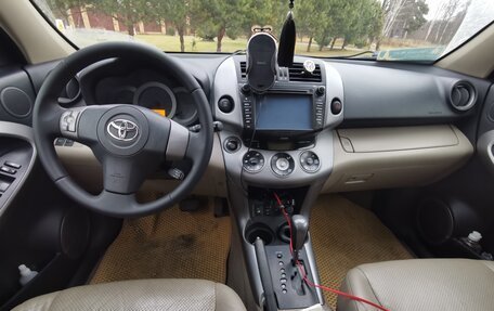 Toyota RAV4, 2007 год, 1 350 000 рублей, 10 фотография