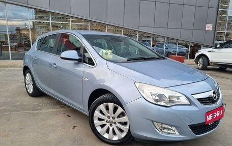 Opel Astra J, 2011 год, 990 000 рублей, 19 фотография