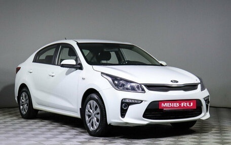 KIA Rio IV, 2018 год, 1 350 000 рублей, 3 фотография