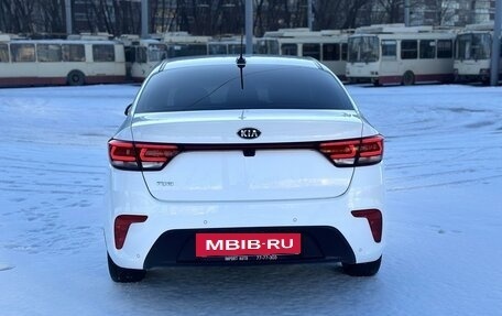 KIA Rio IV, 2019 год, 1 663 000 рублей, 5 фотография