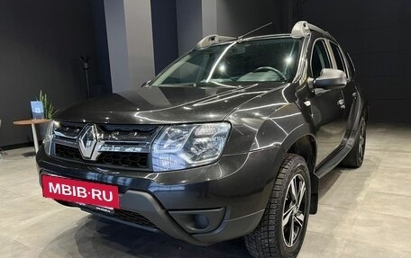 Renault Duster I рестайлинг, 2019 год, 1 400 000 рублей, 2 фотография