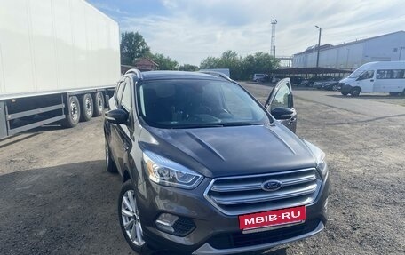 Ford Escape III, 2017 год, 2 250 000 рублей, 1 фотография