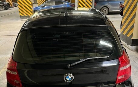 BMW 1 серия, 2010 год, 1 350 000 рублей, 3 фотография