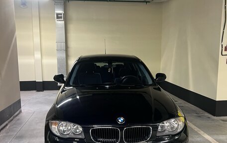 BMW 1 серия, 2010 год, 1 350 000 рублей, 13 фотография