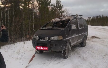 Mitsubishi Delica IV, 1996 год, 500 000 рублей, 2 фотография