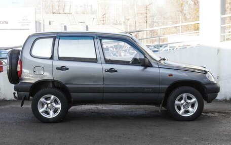 Chevrolet Niva I рестайлинг, 2005 год, 469 000 рублей, 5 фотография