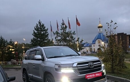 Toyota Land Cruiser 200, 2012 год, 4 200 000 рублей, 8 фотография