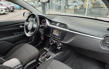 KIA Rio IV, 2021 год, 1 825 000 рублей, 7 фотография