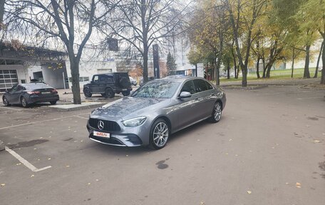 Mercedes-Benz E-Класс, 2022 год, 7 150 000 рублей, 10 фотография