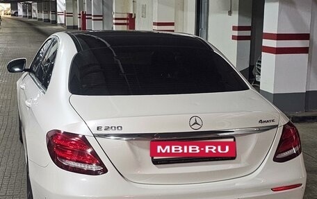 Mercedes-Benz E-Класс, 2017 год, 4 680 000 рублей, 7 фотография