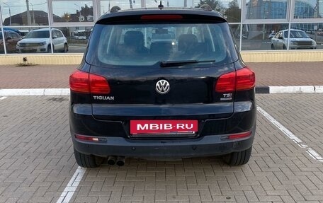 Volkswagen Tiguan I, 2011 год, 1 030 000 рублей, 11 фотография