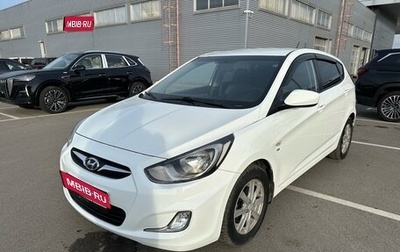 Hyundai Solaris II рестайлинг, 2014 год, 1 210 000 рублей, 1 фотография