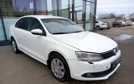 Volkswagen Jetta VI, 2012 год, 969 000 рублей, 3 фотография