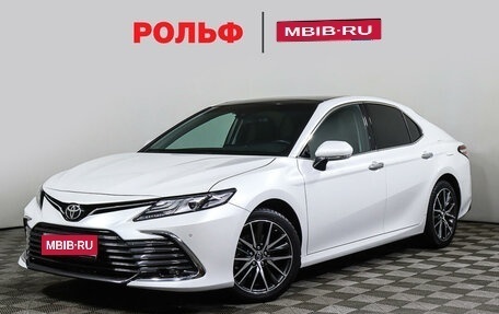 Toyota Camry, 2022 год, 3 698 000 рублей, 1 фотография