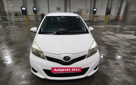 Toyota Vitz, 2011 год, 1 150 000 рублей, 3 фотография