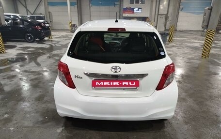 Toyota Vitz, 2011 год, 1 150 000 рублей, 5 фотография